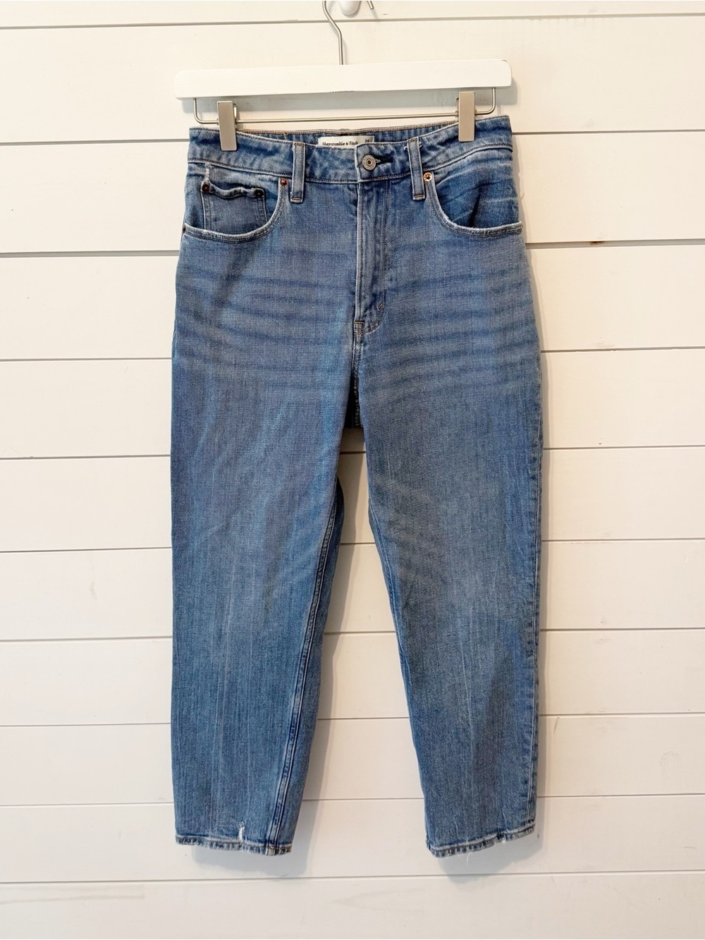 Abercrombie & Fitch | The Mom High Rise Stretch Jeans Curve Love Size 26/2